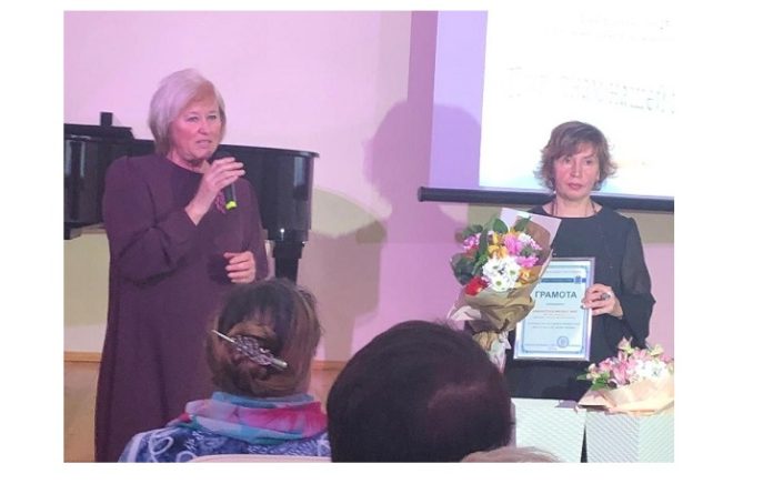 28 ноября 90-летие отметила Подольская библиотека №25