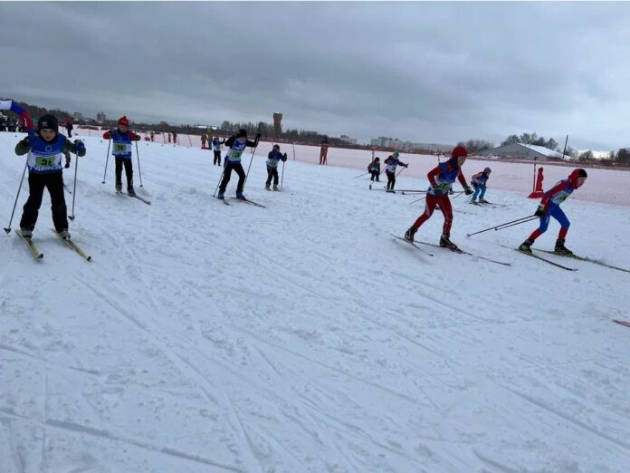 Около 600 спортсменов приняли участие в традиционных соревнованиях «Подольская лыжня-2022»