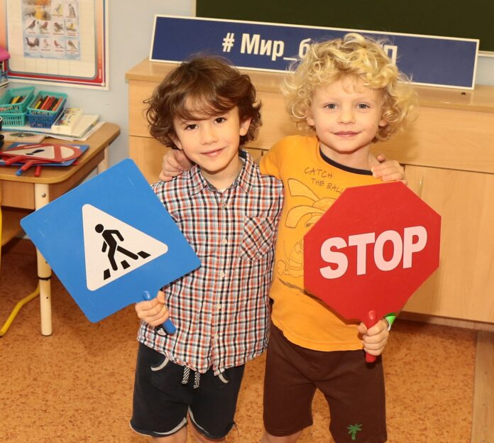 Анонс профилактического мероприятия  «Ребенок – пассажир, пешеход» Анонс профилактического мероприятия  «Ребенок – пассажир, пешеход»