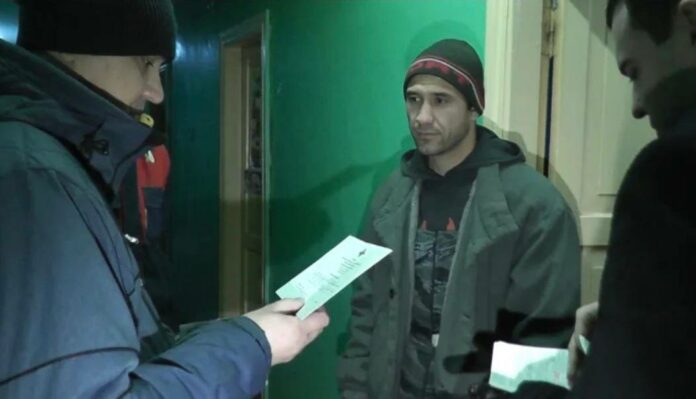 Состоялся очередной рейд по выявлению граждан, не вставших на воинский учет Состоялся очередной рейд по выявлению граждан, не вставших на воинский учет