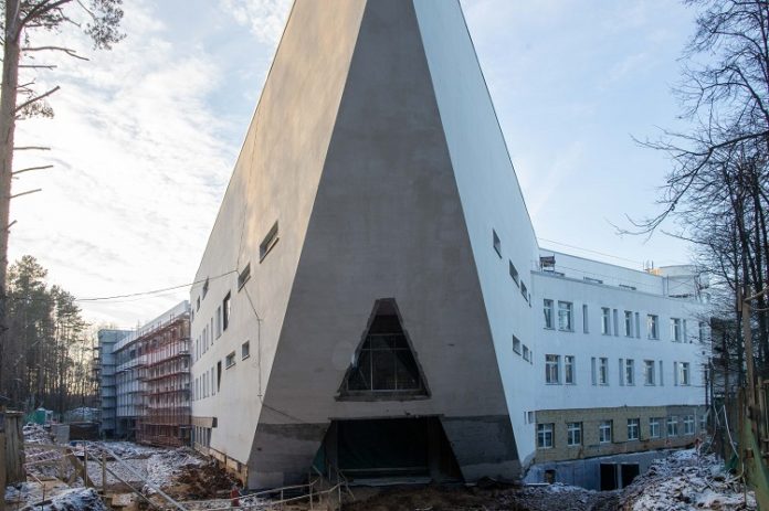 Федеральный детский реабилитационный центр будет готов к работе в конце 2021 года Федеральный детский реабилитационный центр будет готов к работе в конце 2021 года