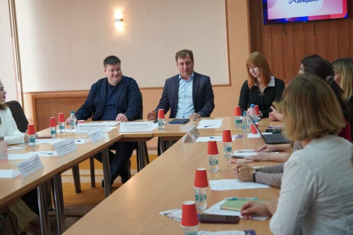 В Подольске оказывают поддержку женскому предпринимательству