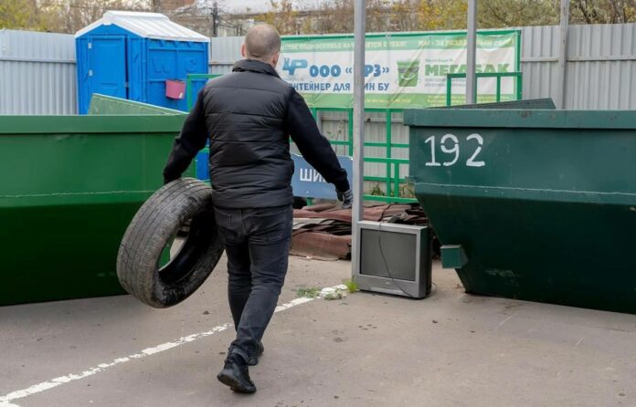 В Подольске проходит акция «Сдай шины на Мегабак» В Подольске проходит акция «Сдай шины на Мегабак»