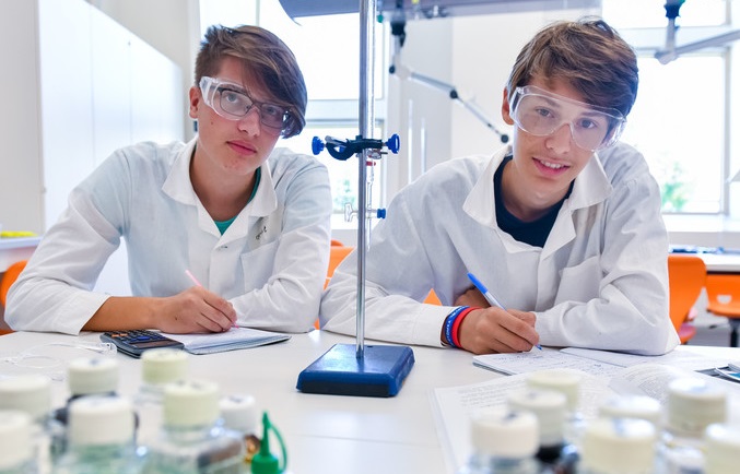 Подольские студенты и школьники могут принять участие во всероссийской научной программе Подольские студенты и школьники могут принять участие во всероссийской научной программе