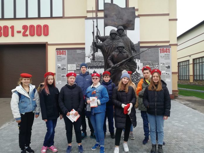 В закрытии Московской областной «Вахты памяти – 2019» приняли участие подольские юнармейцы В закрытии Московской областной «Вахты памяти – 2019» приняли участие подольские юнармейцы