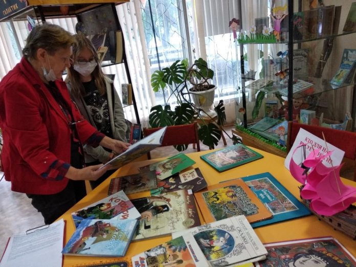 Информационно-литературный час прошел в климовской детской библиотеке №27 Информационно-литературный час прошел в климовской детской библиотеке №27