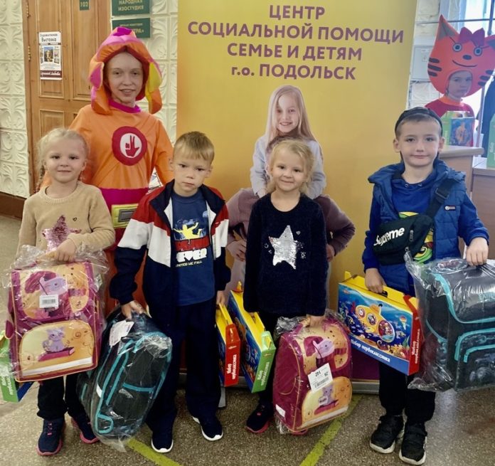 Накануне нового учебного года завершилась благотворительная акция «Собери ребенка в школу» в Подольске Накануне нового учебного года завершилась благотворительная акция «Собери ребенка в школу» в Подольске