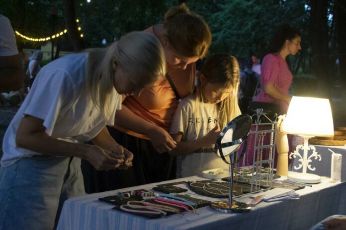 Гаражная распродажа пройдет в подольском парке 20 августа Гаражная распродажа пройдет в подольском парке 20 августа