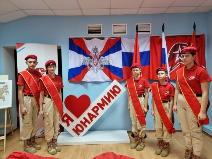 Новое оборудование для пополнения материально-технической базы привезли подольским юнармейцам