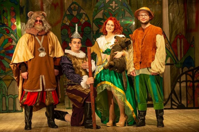 Подольская театр-студия «Артель» из ДК ЗиО вошла в десятку номинантов международной премии