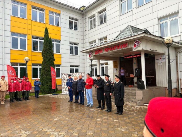 Слет юнармейцев к 84-й годовщине Битвы за Москву собрал 32 команды Подольска и Чехова Слет юнармейцев к 84-й годовщине Битвы за Москву собрал 32 команды Подольска и Чехова