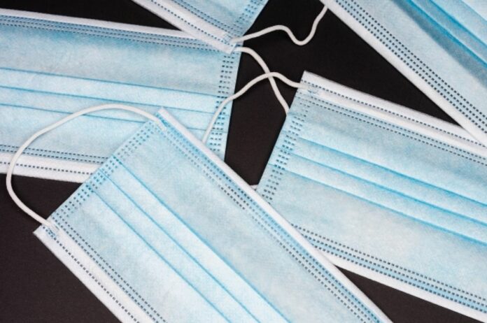 В Подмосковье отменили обязательное ношение масок В Подмосковье отменили обязательное ношение масок