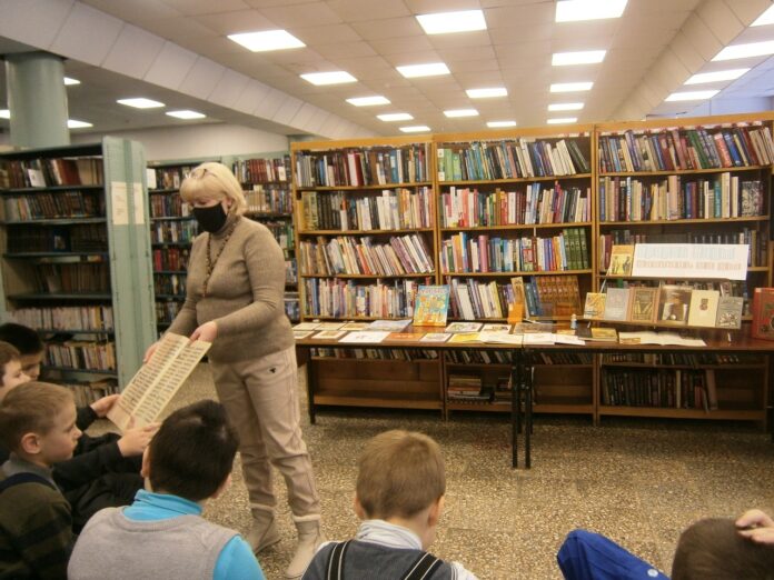 В библиотеке №3 состоялся час познания Отечества