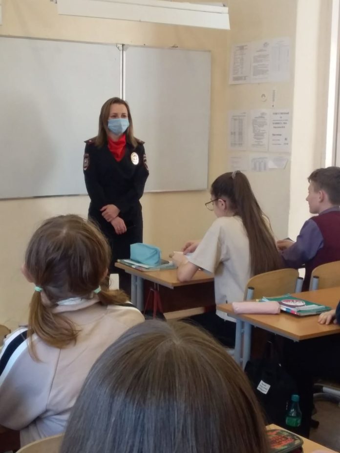 В Подольске полицейские провели беседу в рамках акции «Дети России»