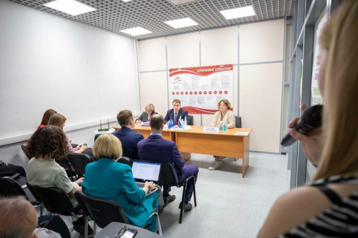 Глава Подольска Дмитрий Жариков провёл встречу с коллективом АО «Георг Полимер»