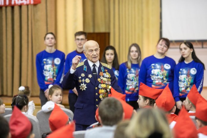 День Памяти и Славы: «Мы помним подвиг твой, блокадный Ленинград…» День Памяти и Славы: «Мы помним подвиг твой, блокадный Ленинград…»