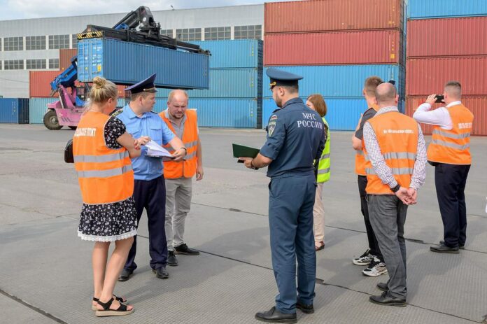 В Подольске проверили семь контейнерных площадок 