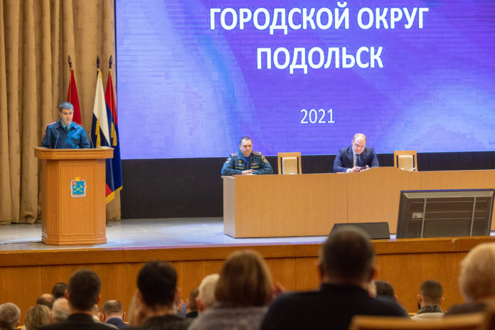 Проблемы и решения уборки снега обсудили на заседании Комиссии по чрезвычайным ситуациям в администрации Проблемы и решения уборки снега обсудили на заседании Комиссии по чрезвычайным ситуациям в администрации