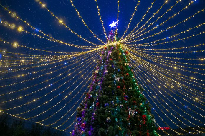 Вячеслав Фетисов: Наступающий 2020 год будет полон интересных событий, радостных ожиданий и добрых надежд Вячеслав Фетисов: Наступающий 2020 год будет полон интересных событий, радостных ожиданий и добрых надежд