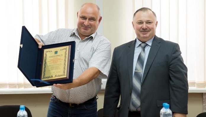 Испытатели держат марку Испытатели держат марку