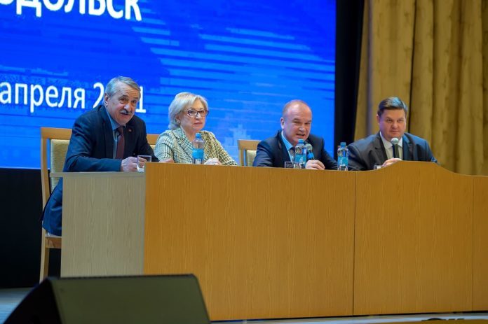 Информируем подольчан: совет депутатов принял решение о внесении изменений в бюджет округа