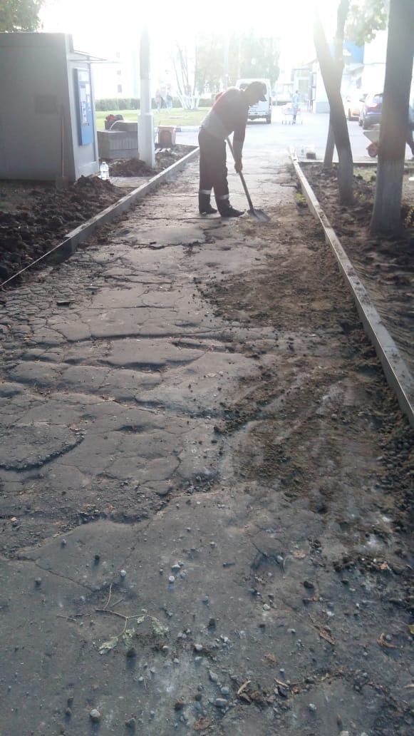 Дорожные работы продолжаются в Климовске Дорожные работы продолжаются в Климовске