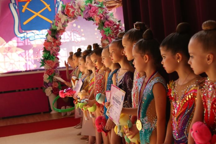 Открытый турнир по художественной гимнастике «Симфония весны» состоялся в Подольске Открытый турнир по художественной гимнастике «Симфония весны» состоялся в Подольске