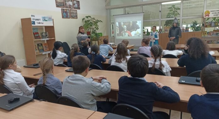 В Подольске прошел исторический час “Защитник Земли Русской” В Подольске прошел исторический час “Защитник Земли Русской”