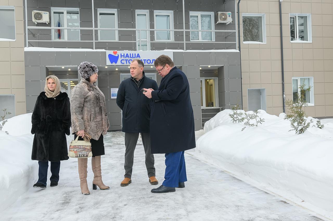 В стоматологической поликлинике обновлен фасад здания