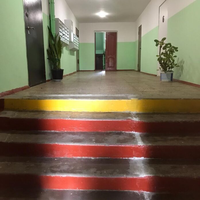 Подъезды на Мраморной и Северной улицах в Подольске прошли комиссию после ремонта