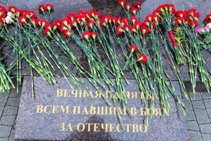 В Подольске почтили память ветеранов боевых действий В Подольске почтили память ветеранов боевых действий