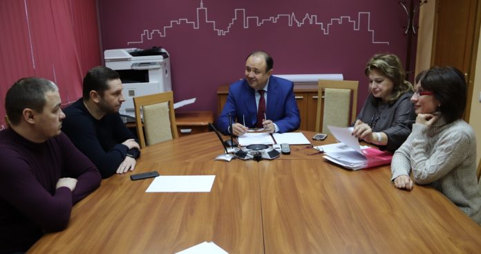 На приём к руководителям администрации пришли 65 граждан