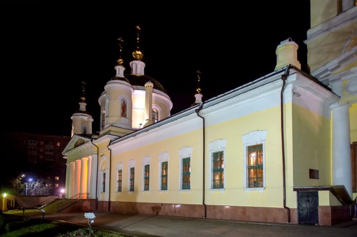 Прошло Пасхальное богослужение в Троицком соборе Прошло Пасхальное богослужение в Троицком соборе