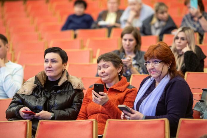 Встреча с жителями по вопросам транспортного обслуживания состоялась в Подольске Встреча с жителями по вопросам транспортного обслуживания состоялась в Подольске