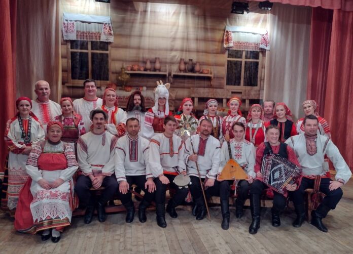 В ДК ЗИО прошло театрализованное представление “Колядки на Святки” В ДК ЗИО прошло театрализованное представление “Колядки на Святки”