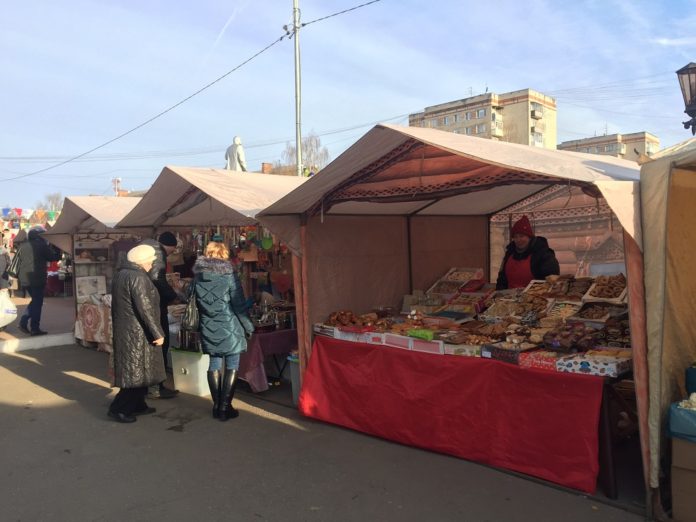с 25 ноября по 1 декабря будет работать универсальная ярмарка у ДК “Машиностроитель” в... с 25 ноября по 1 декабря будет работать универсальная ярмарка у ДК “Машиностроитель” в...