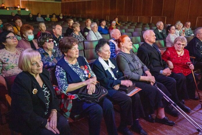 “Зеленовские посиделки” отметили 15-летие “Зеленовские посиделки” отметили 15-летие