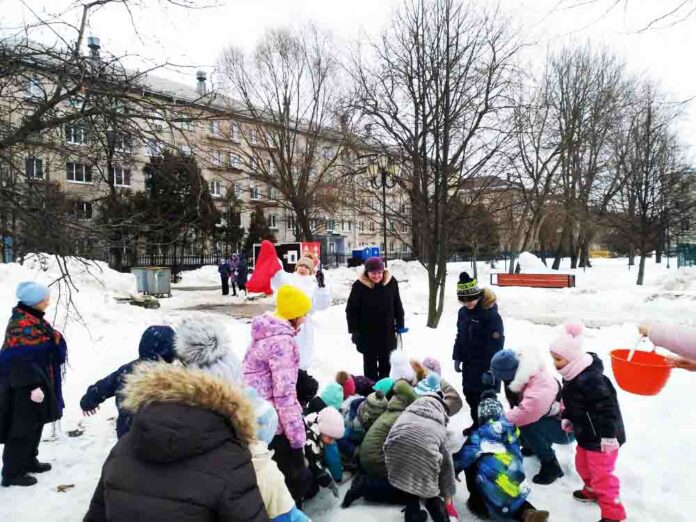 В Детском парке культуры и отдыха в Климовске прошел праздник выходного дня