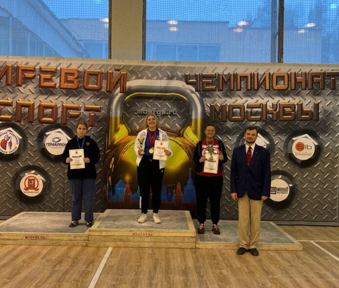 I место на чемпионате по гиревому спорту в Москве заняла подольская спортсменка