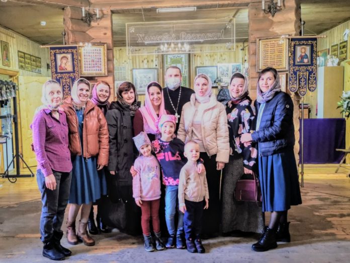 Беседа со священником в «Мамином клубе» прошла в Подольске Беседа со священником в «Мамином клубе» прошла в Подольске