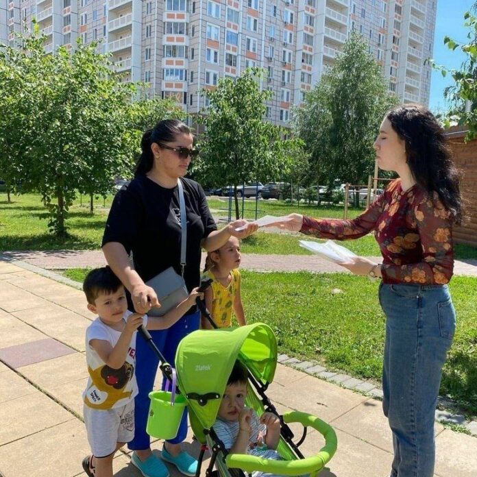 Акция «Открытое окно — опасность для ребенка» проходит в округе Акция «Открытое окно — опасность для ребенка» проходит в округе