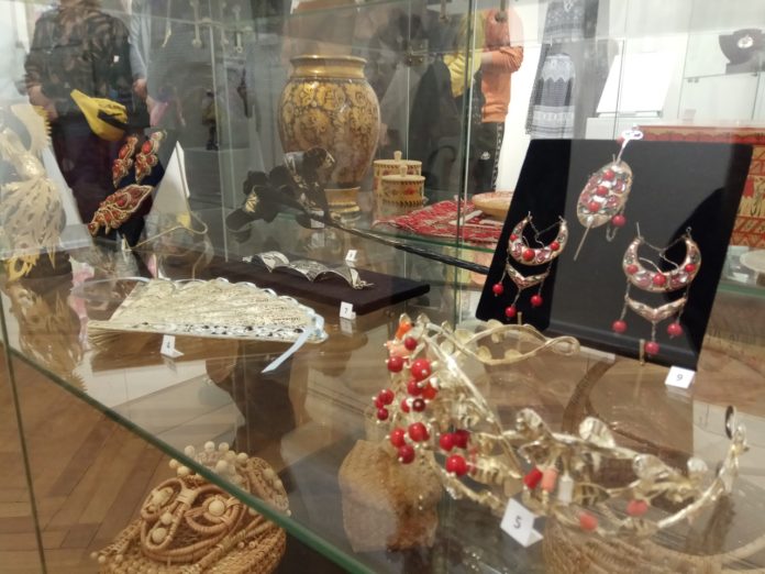 Студенты Подольского колледжа им. А.В. Никулина посетили выставку «Мастерами славится Россия»