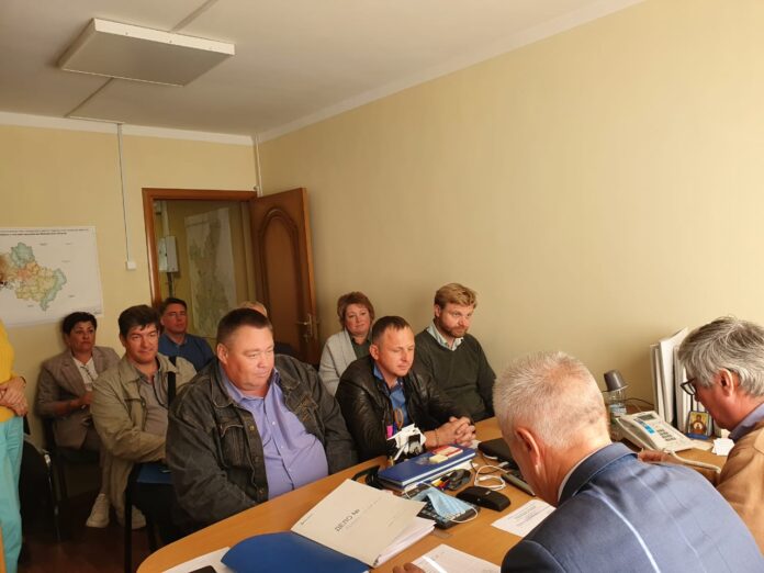 В микрорайоне Кузнечики провели совещание с руководителями управляющих компаний