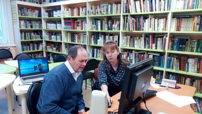 Бесплатные занятия «Добрый компьютер»  проходят в библиотеке № 8 Бесплатные занятия «Добрый компьютер»  проходят в библиотеке № 8