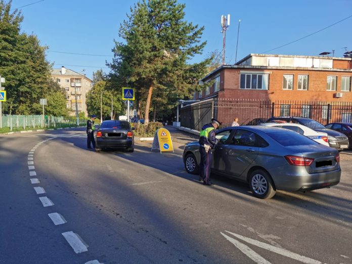 Профилактическое мероприятие «Детское кресло» прошло в Подольске Профилактическое мероприятие «Детское кресло» прошло в Подольске