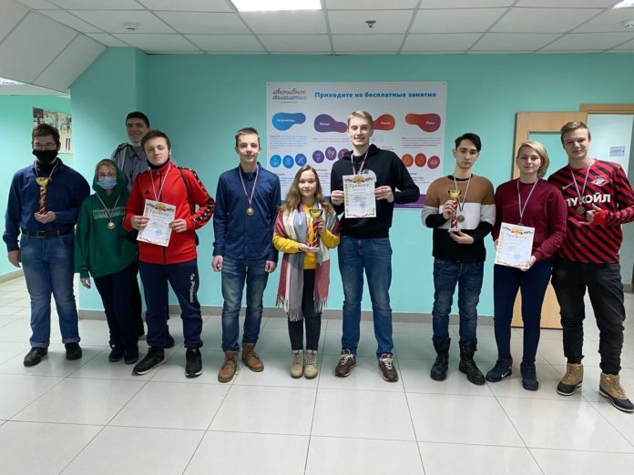 В Подольске состоялись соревнования по шашкам и шахматам В Подольске состоялись соревнования по шашкам и шахматам