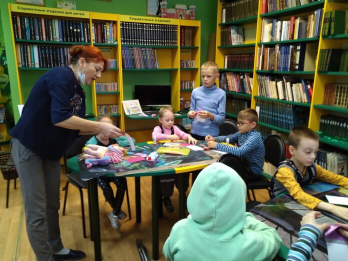 Мастер класс “Добрый волшебник” состоялся в библиотеке № 4 Мастер класс “Добрый волшебник” состоялся в библиотеке № 4