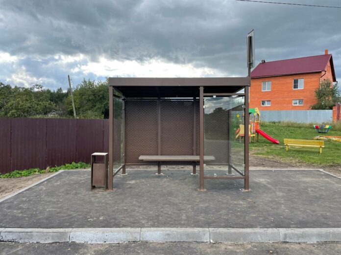 Шесть остановочных павильонов заменили в Подольске