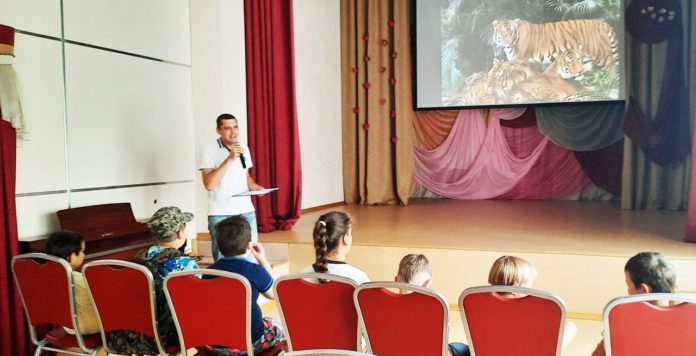 Развлекательная программа «В стране веселых почемучек» состоялась в СДК «Надежда» Развлекательная программа «В стране веселых почемучек» состоялась в СДК «Надежда»