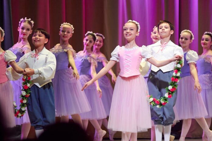 Профессиональный праздник отметили работники культуры Подольска Профессиональный праздник отметили работники культуры Подольска